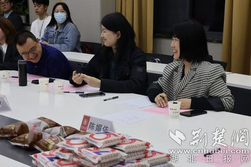 挖掘食品創(chuàng)新型人才 湖北省大學(xué)生烘焙創(chuàng)意嘉年華宣講會(huì)舉行