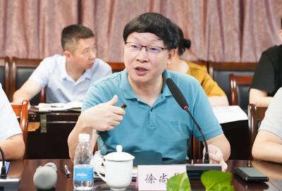 南平市衛健委黨組書記、主任黃水彪一行蒞臨南平市第一醫院調研指導