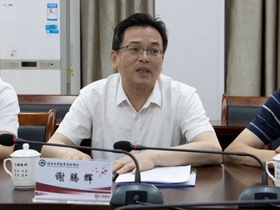 南平市林業(yè)局謝騰輝局長(zhǎng)一行蒞臨林業(yè)職業(yè)技術(shù)學(xué)院調(diào)研交流，共育林業(yè)人才